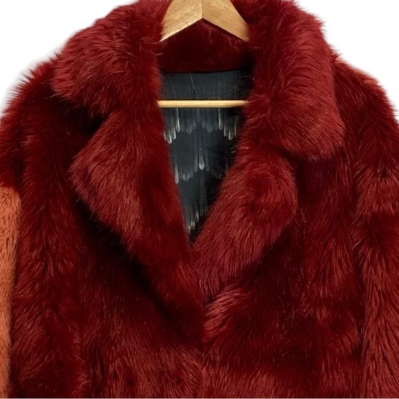 Heurueh Faux Fur I Mean Business Coat - Picture 4 of 13